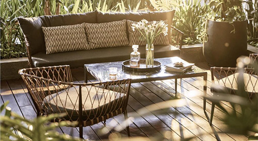 Garden Lounge Deck